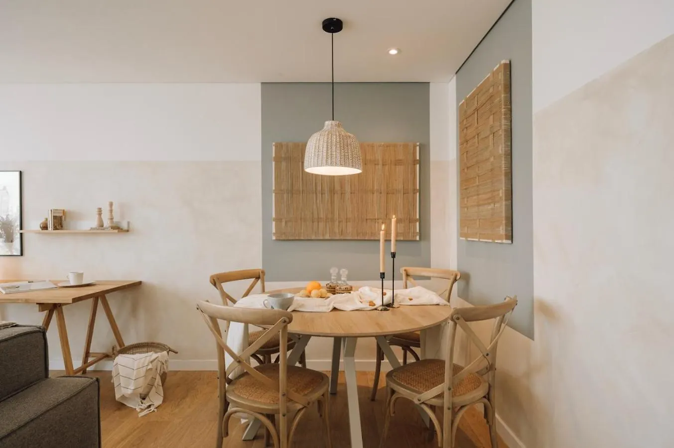 Minturno - 2 Bedrooms And Balcony In Alvalade Lisboa