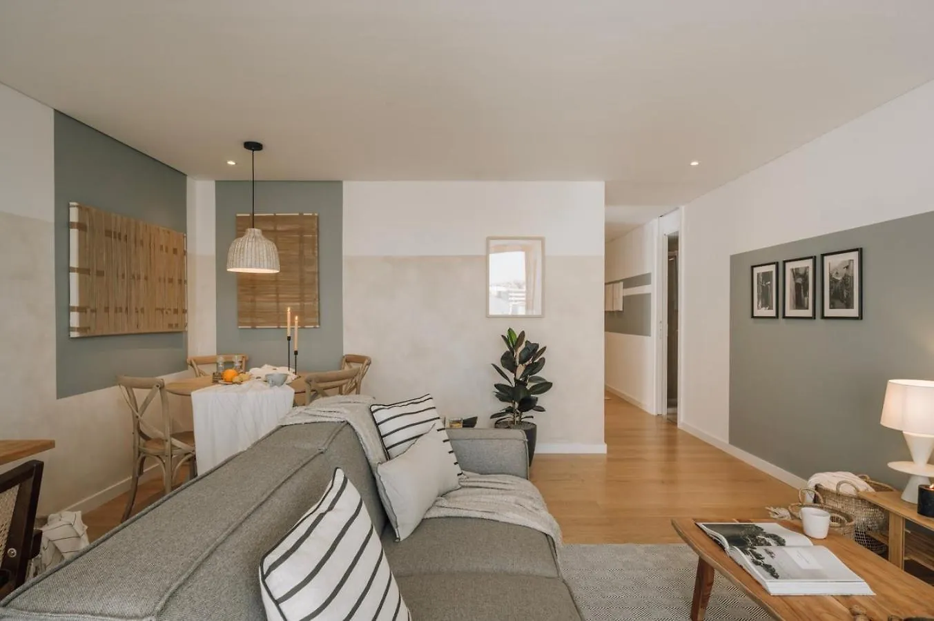 Minturno - 2 Bedrooms And Balcony In Alvalade Lisboa 0*,